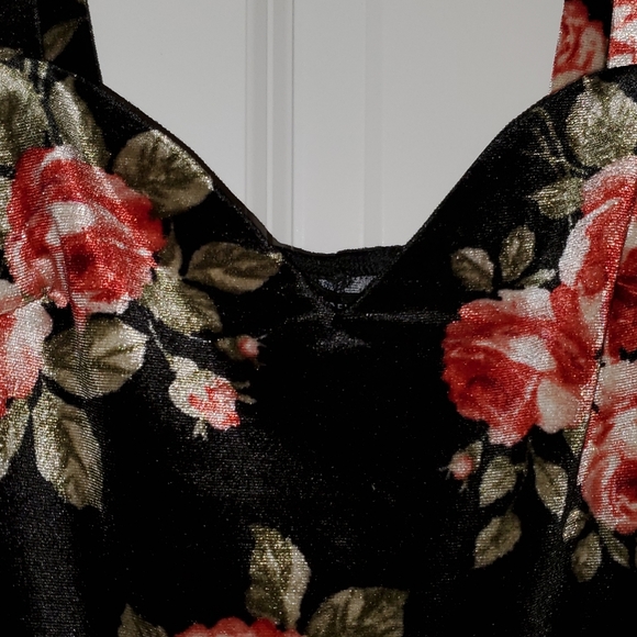 Bodysuit - Picture 3 of 8